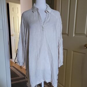 Tahari Cream Long Sleeve Tunic